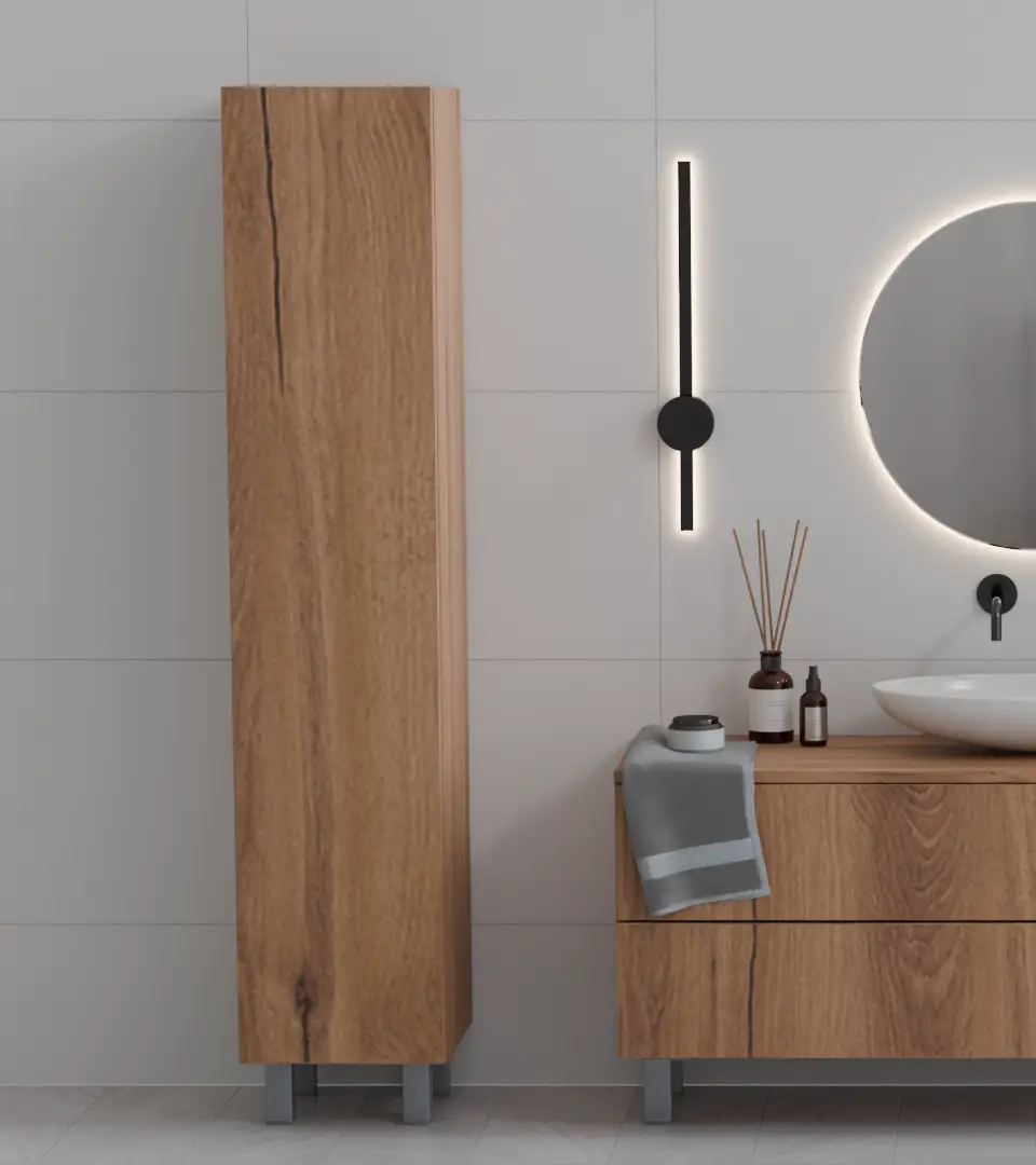 Skříň na míru s velkým úložným prostorem a šatními tyčemi